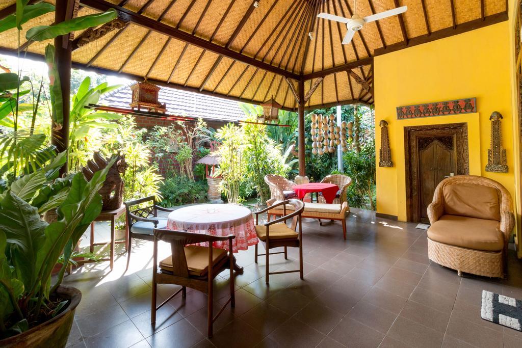 ホテルBaruna Sanur 部屋 写真