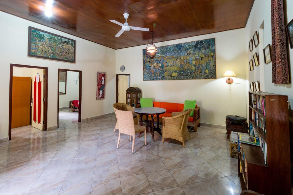 ホテルBaruna Sanur 部屋 写真