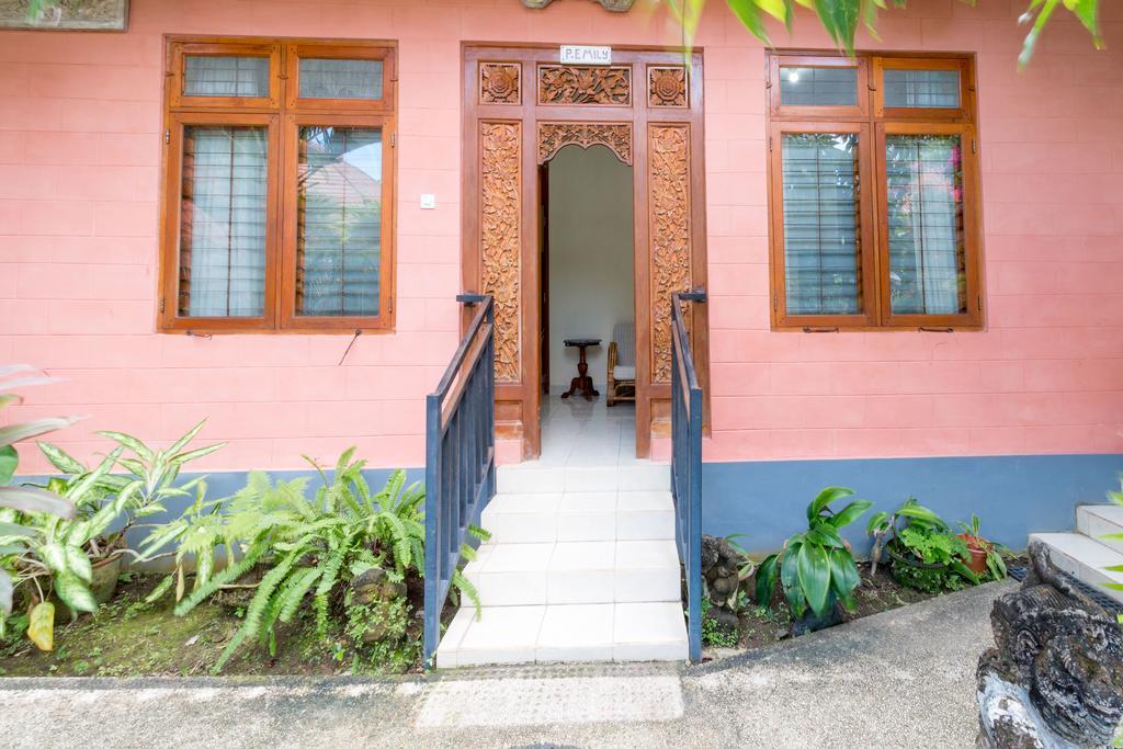 ホテルBaruna Sanur 部屋 写真